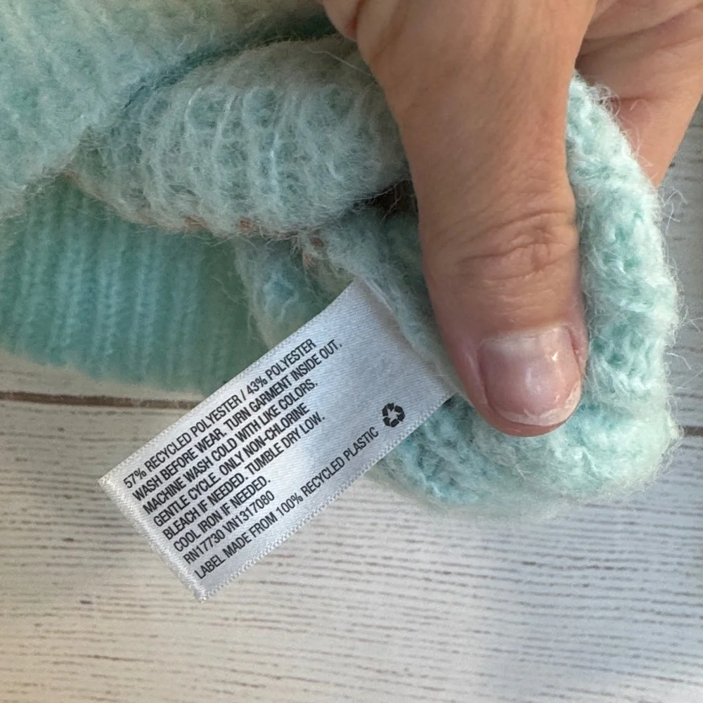 Bundle of 3 Toddler Kids boys Sweaters + puffy vest -2T Carter's Cat & Jack - Picture 5 of 16